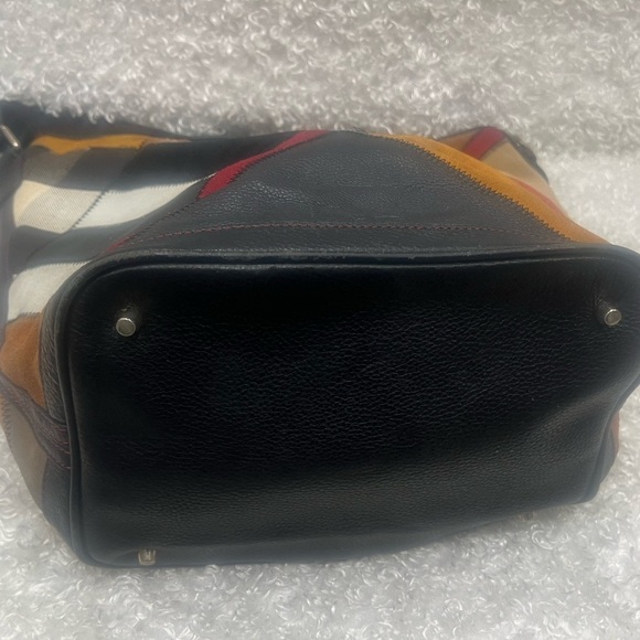 Burberry Multicolor House Canvas and Leather Patchwork Ashby Bucket Bag - Picture 8 of 16